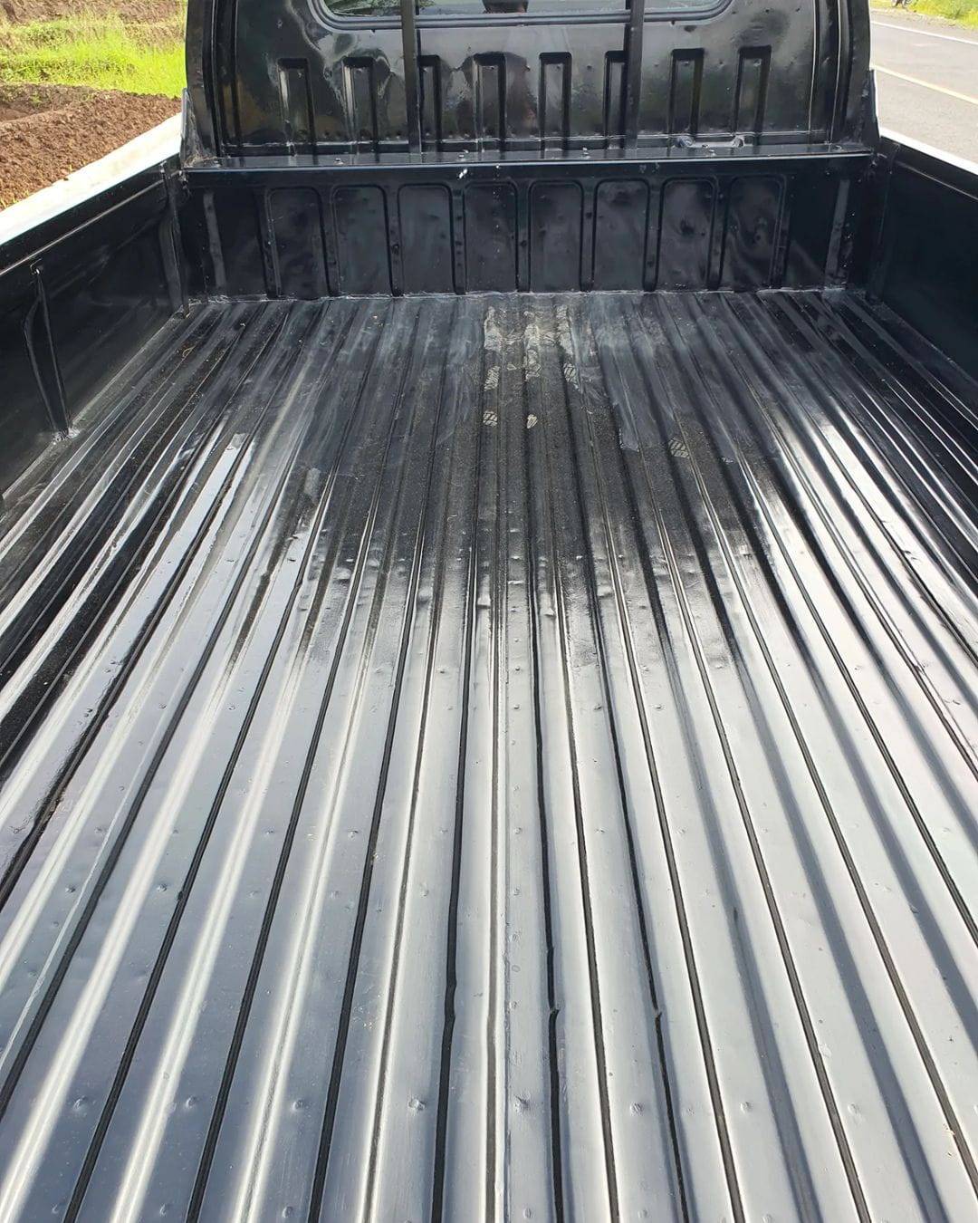 2016 Mitsubishi L300 2016 Mitsubishi L300