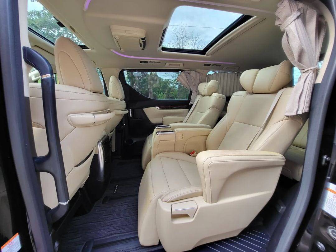 2016 Toyota Alphard 2016 Toyota Alphard