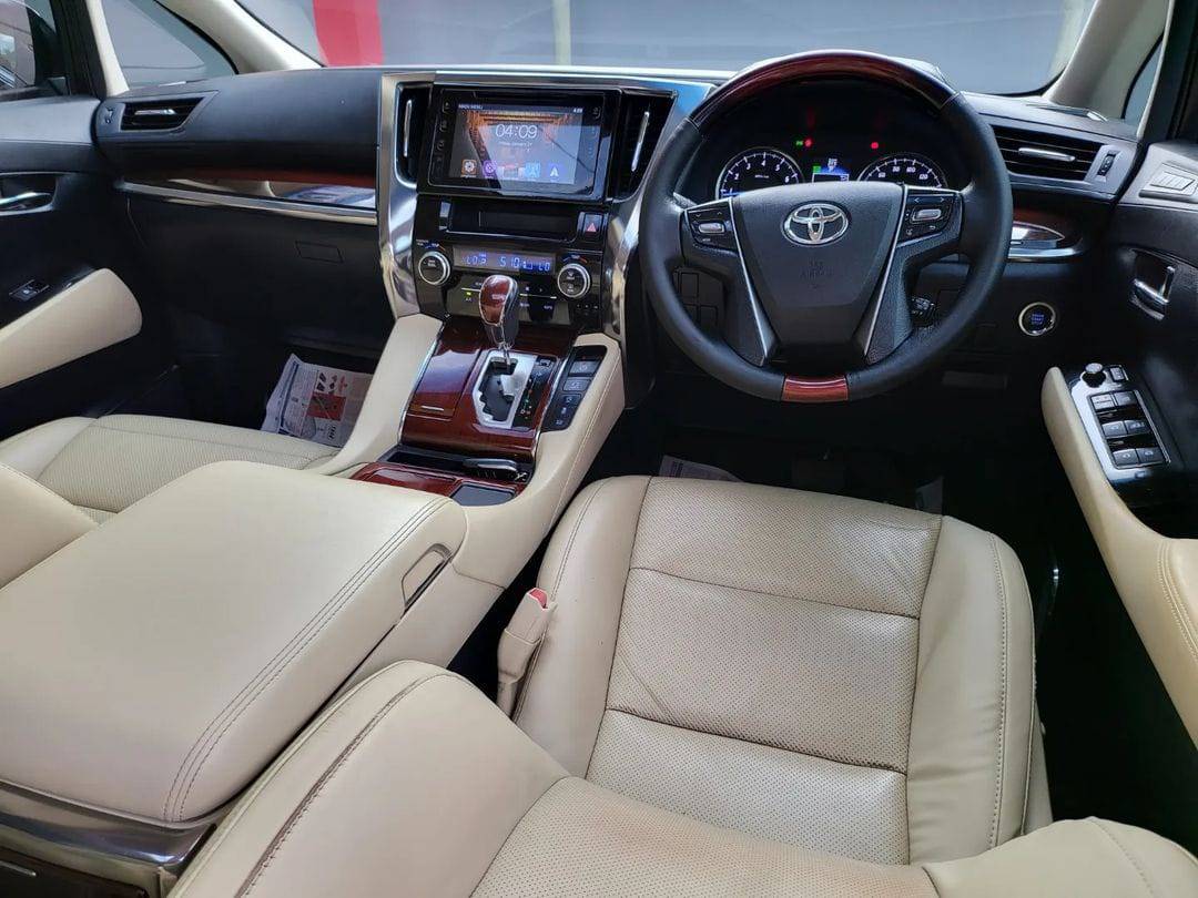 2016 Toyota Alphard 2016 Toyota Alphard