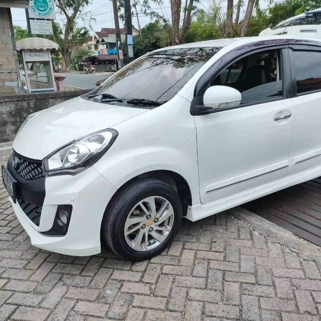 Second Hand 2015 Daihatsu Sirion Second Hand 2015 Daihatsu Sirion