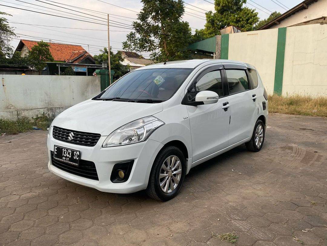 2012 Suzuki Ertiga 2012 Suzuki Ertiga