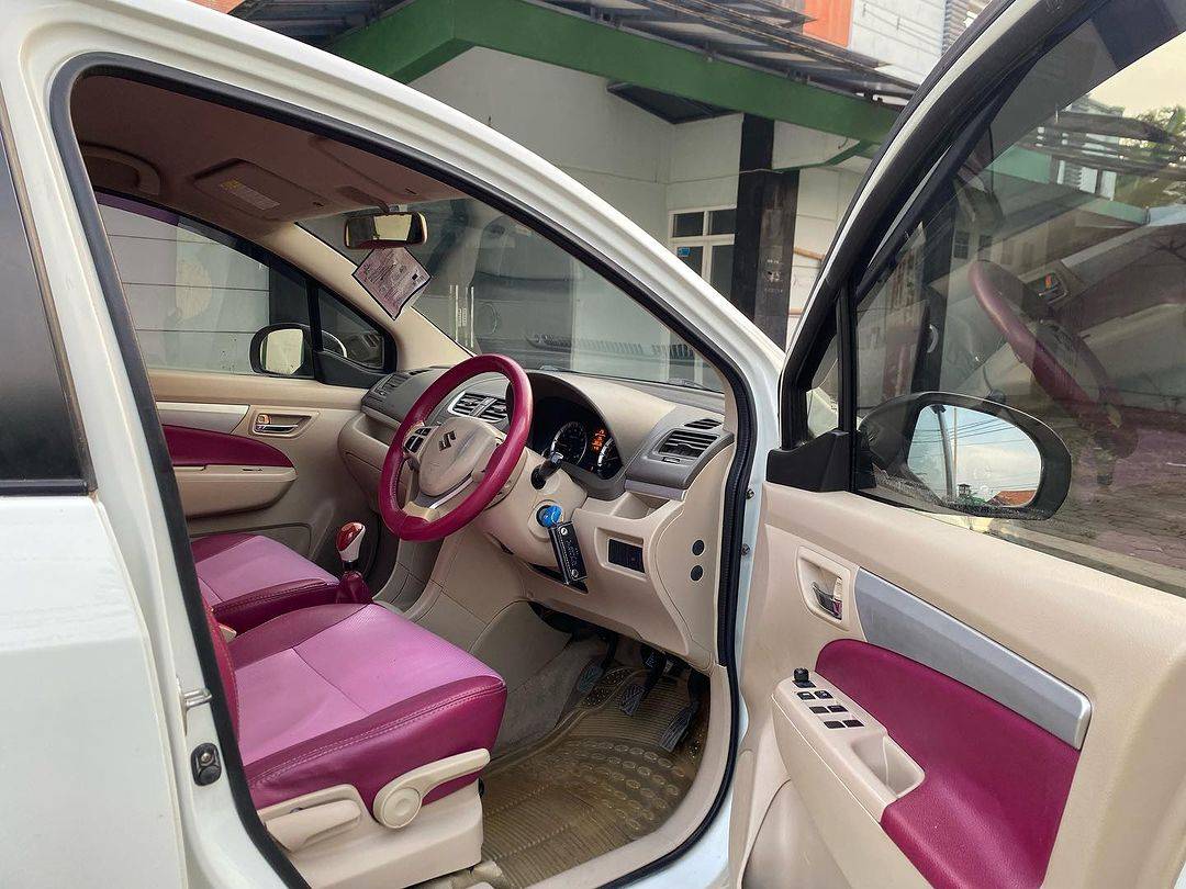 2012 Suzuki Ertiga 2012 Suzuki Ertiga