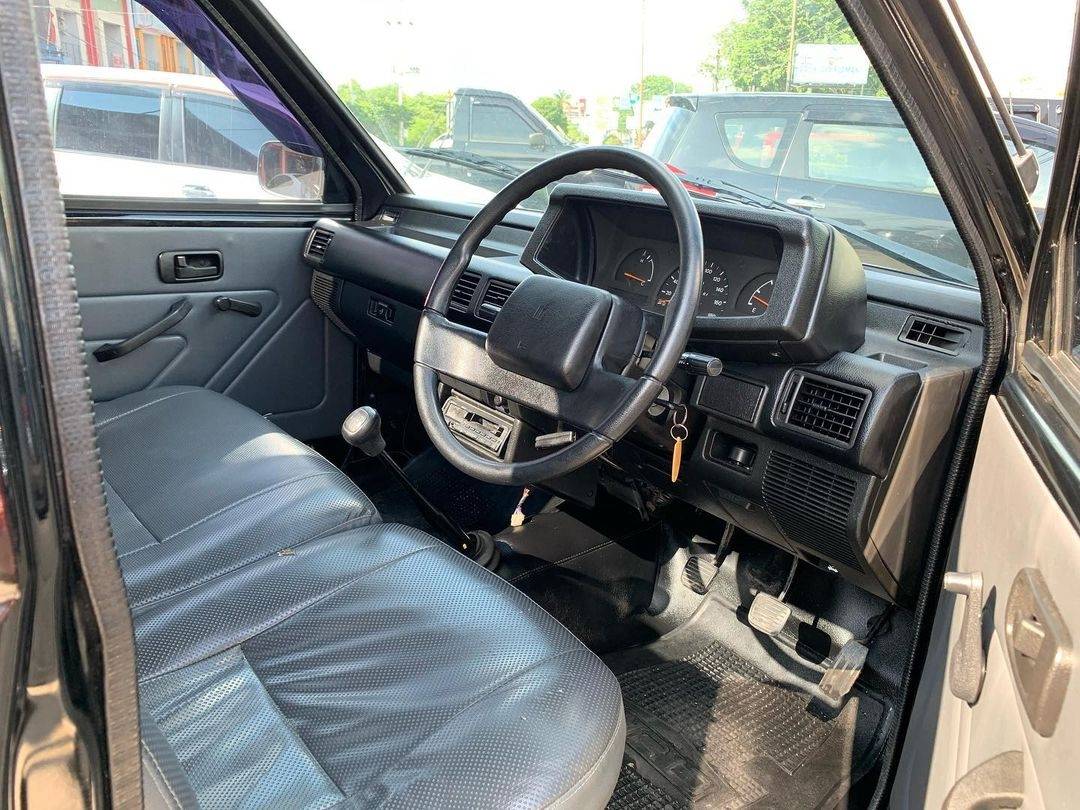 2014 Isuzu Panther 2014 Isuzu Panther