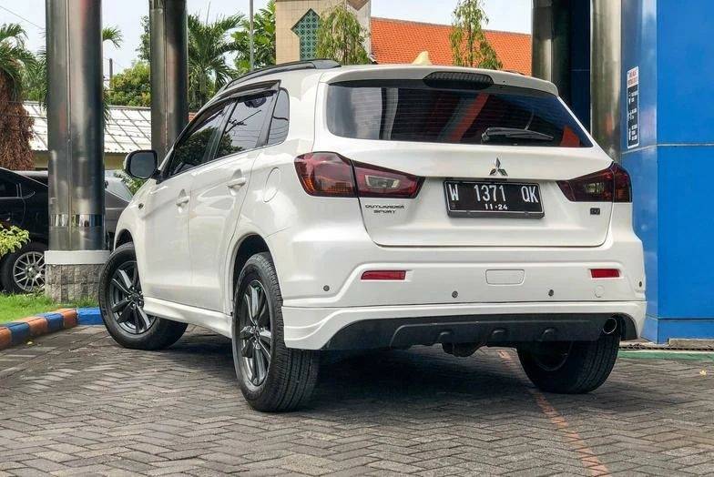 2012 Mitsubishi Outlander Sport 2012 Mitsubishi Outlander Sport