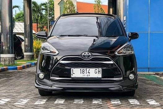2017 Toyota Sienta Bekas 2017 Toyota Sienta Bekas