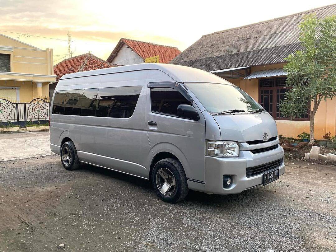 2015 Toyota Hiace 2015 Toyota Hiace