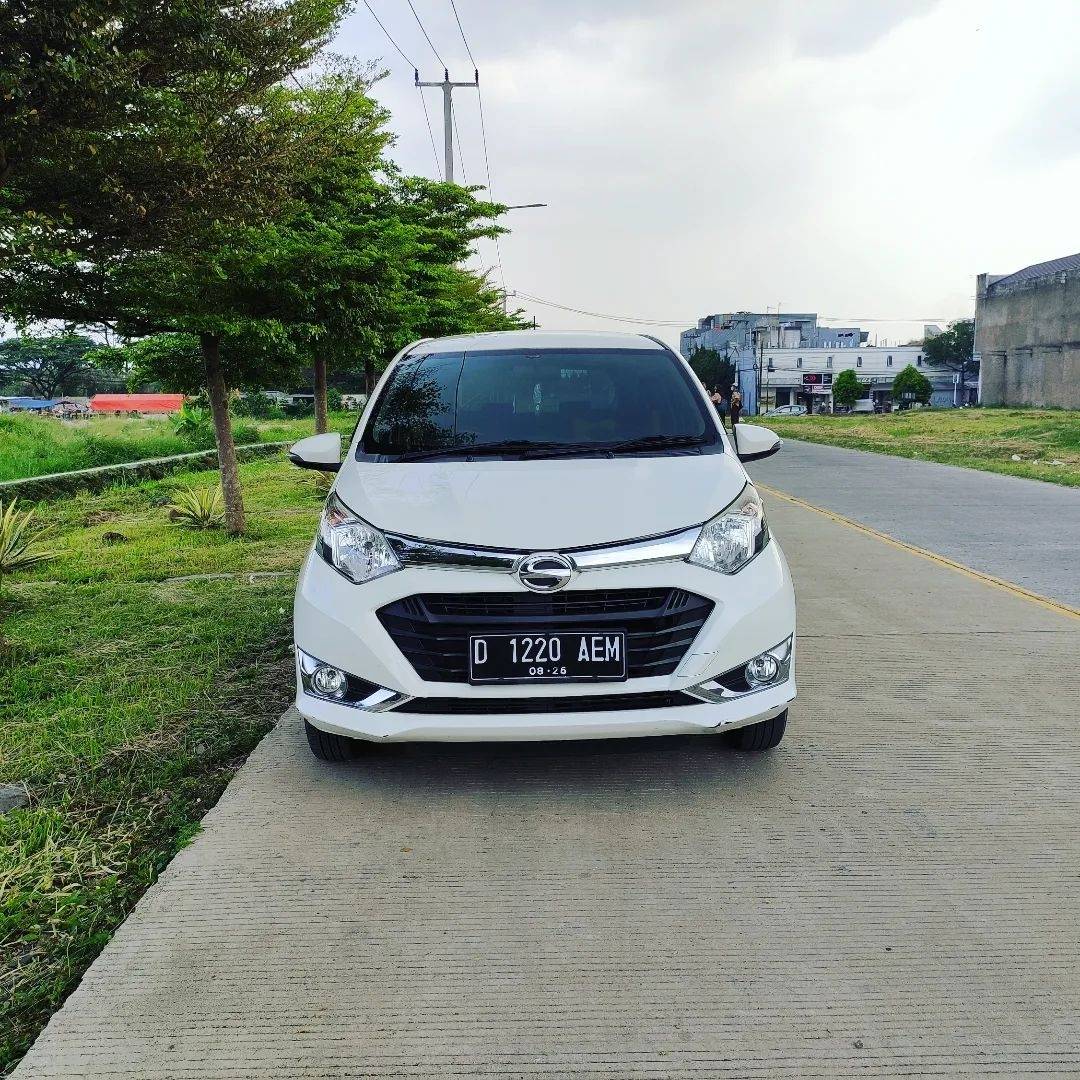 Second Hand 2016 Daihatsu Sigra Second Hand 2016 Daihatsu Sigra