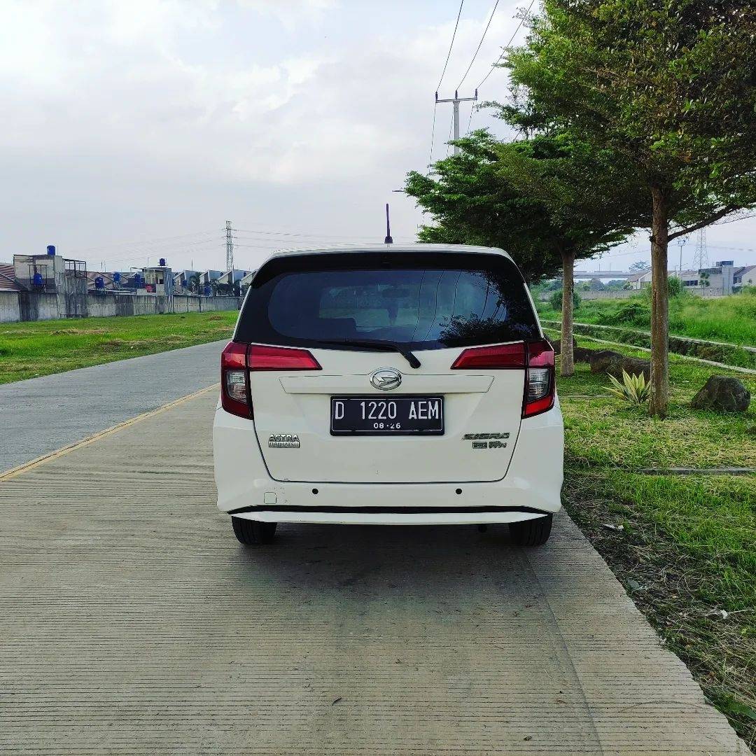 2016 Daihatsu Sigra 2016 Daihatsu Sigra