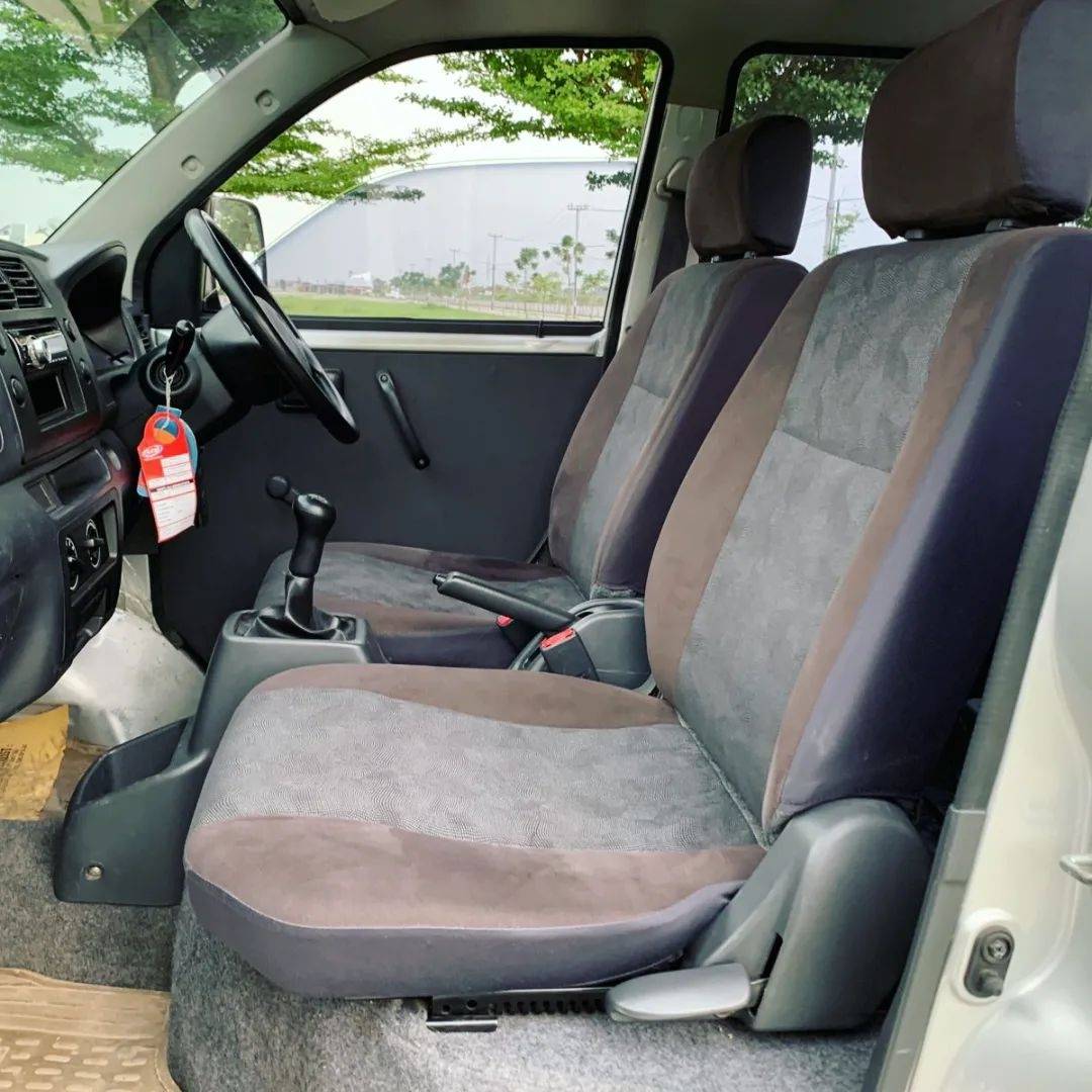 2015 Suzuki APV Arena 2015 Suzuki APV Arena