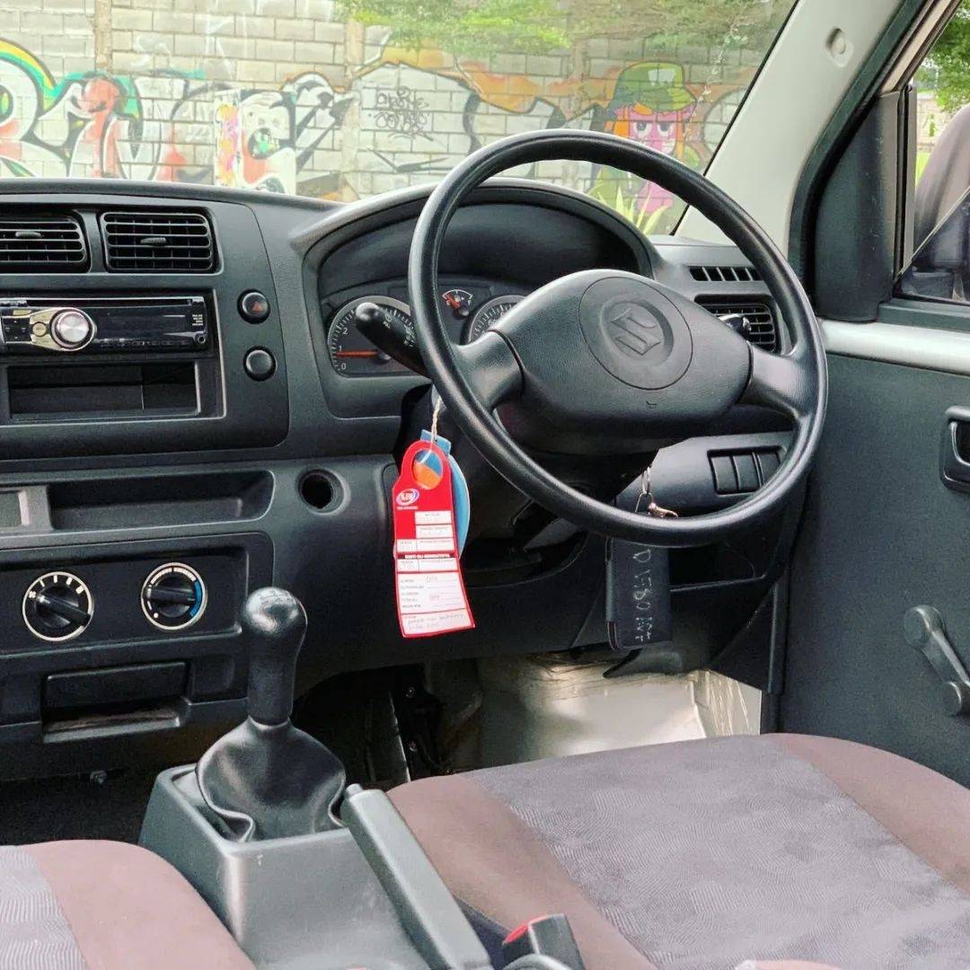 2015 Suzuki APV Arena 2015 Suzuki APV Arena