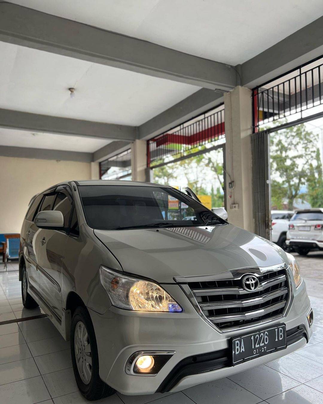 2012 Toyota Kijang Innova 2012 Toyota Kijang Innova