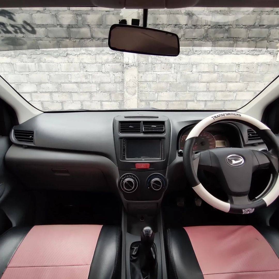 2012 Daihatsu Xenia 2012 Daihatsu Xenia