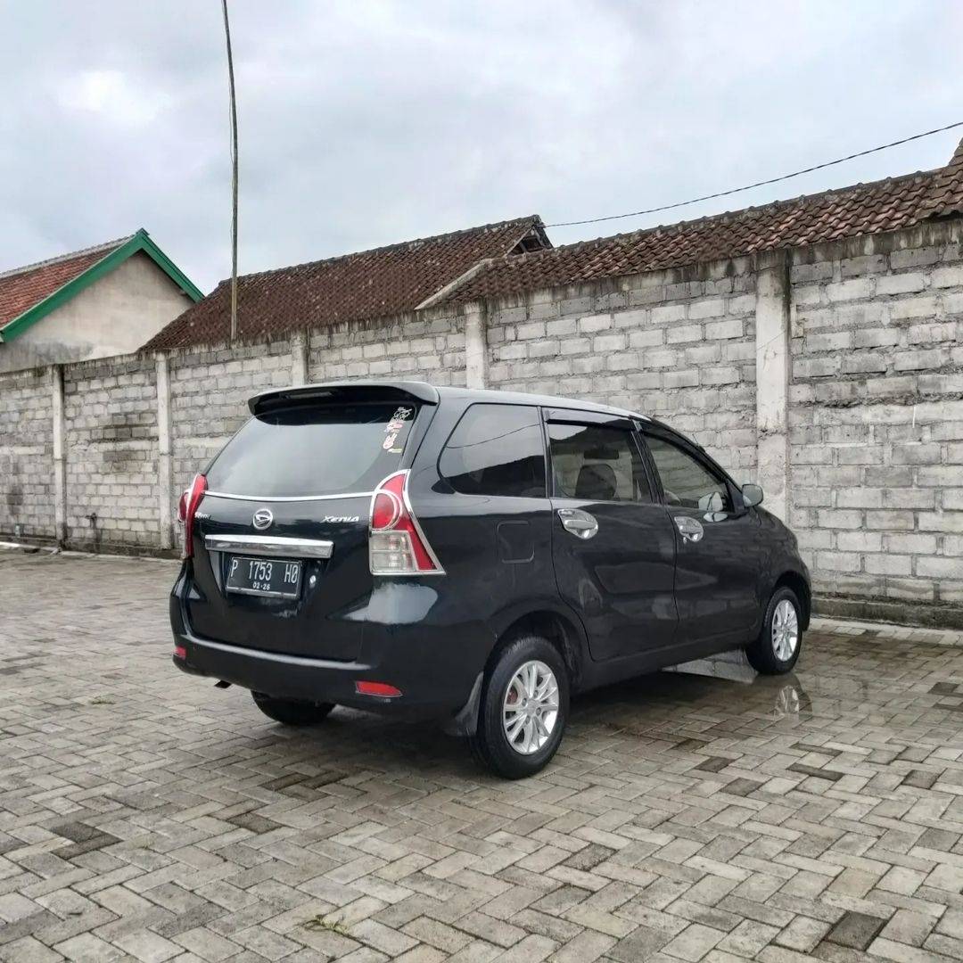 2012 Daihatsu Xenia 2012 Daihatsu Xenia