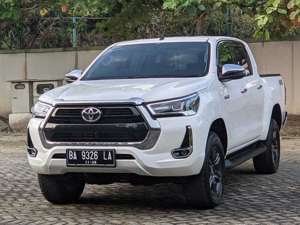 2020 Toyota Hilux Bekas 2020 Toyota Hilux Bekas
