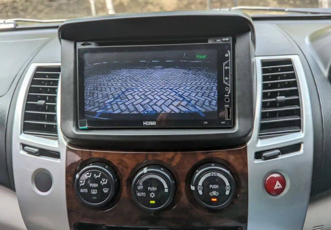 2009 Mitsubishi Pajero 2009 Mitsubishi Pajero