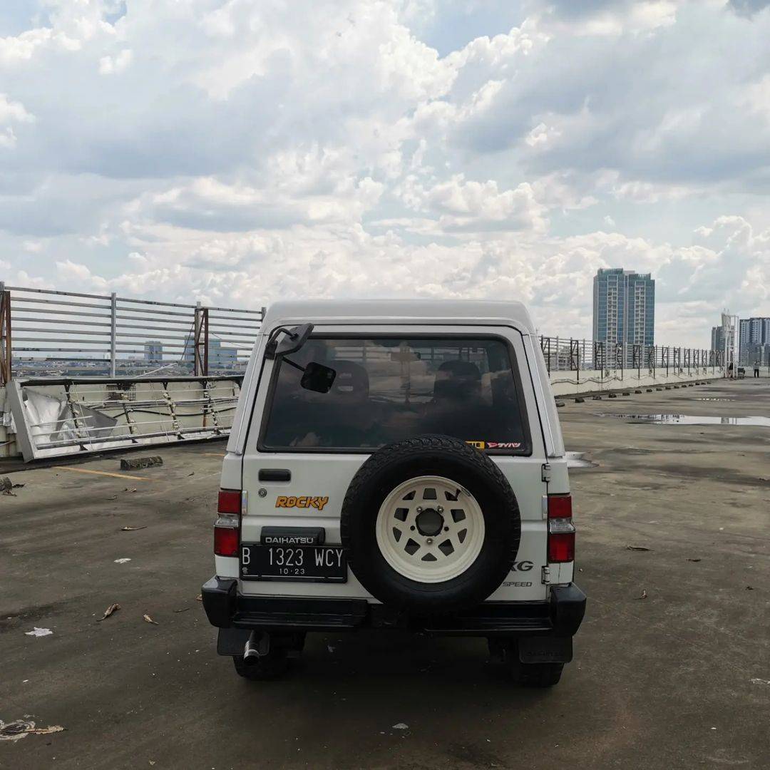 2000 Daihatsu Taft 2000 Daihatsu Taft