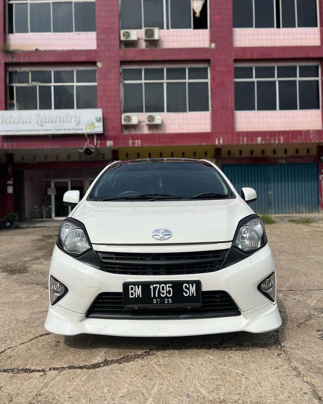 2015 Toyota Agya Bekas 2015 Toyota Agya Bekas