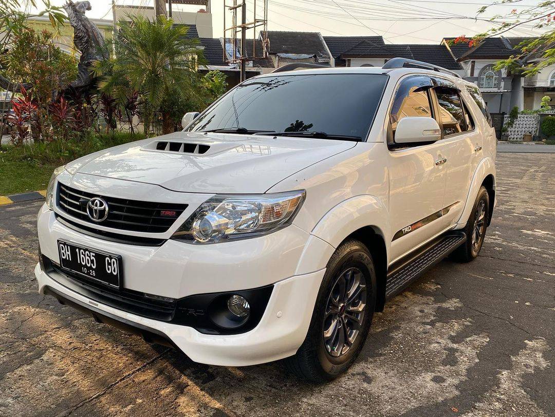 Second Hand 2015 Toyota Fortuner  Second Hand 2015 Toyota Fortuner