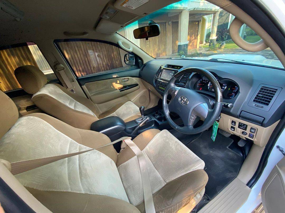 2015 Toyota Fortuner  2015 Toyota Fortuner