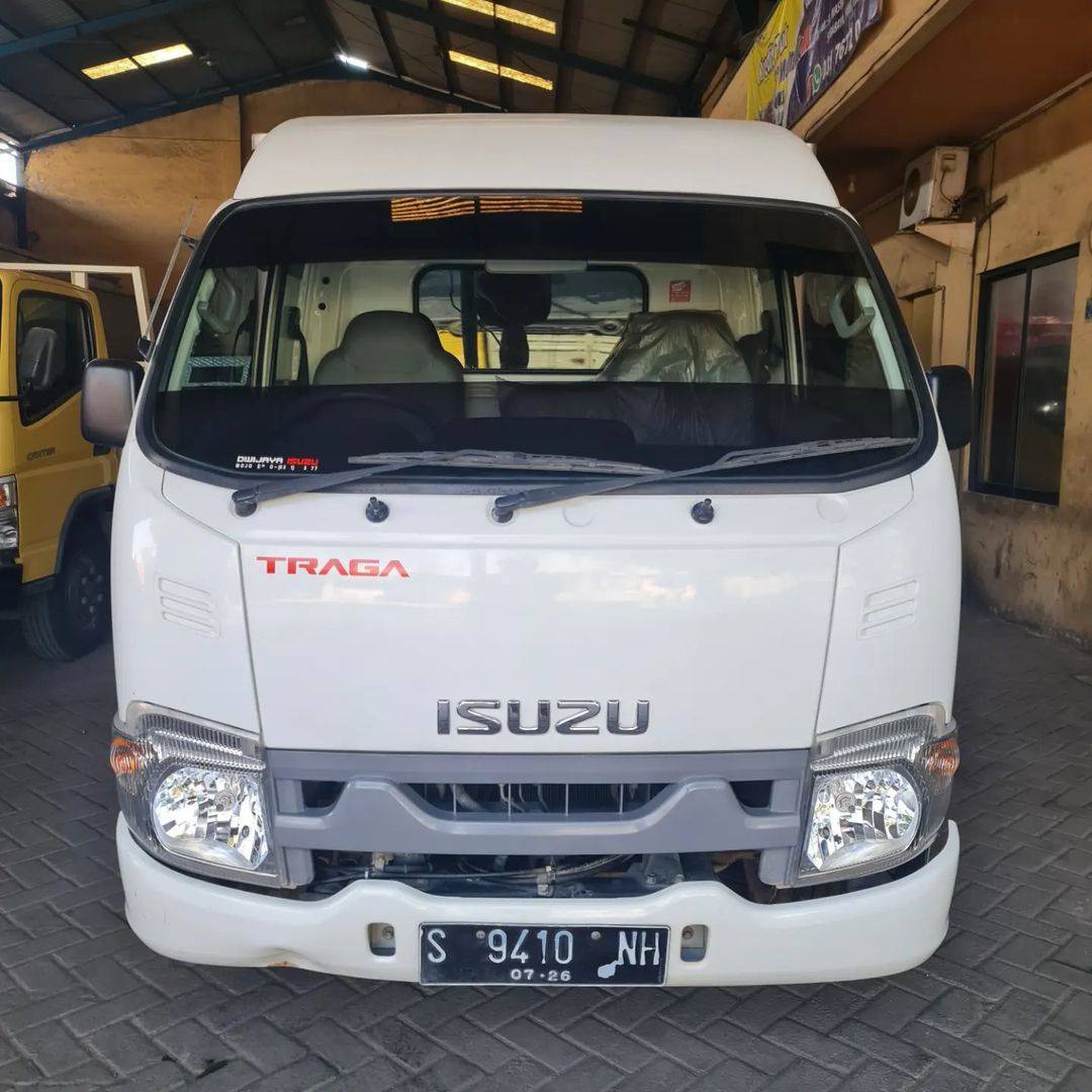 Second Hand 2021 Isuzu Traga 2.5 BOX M/T