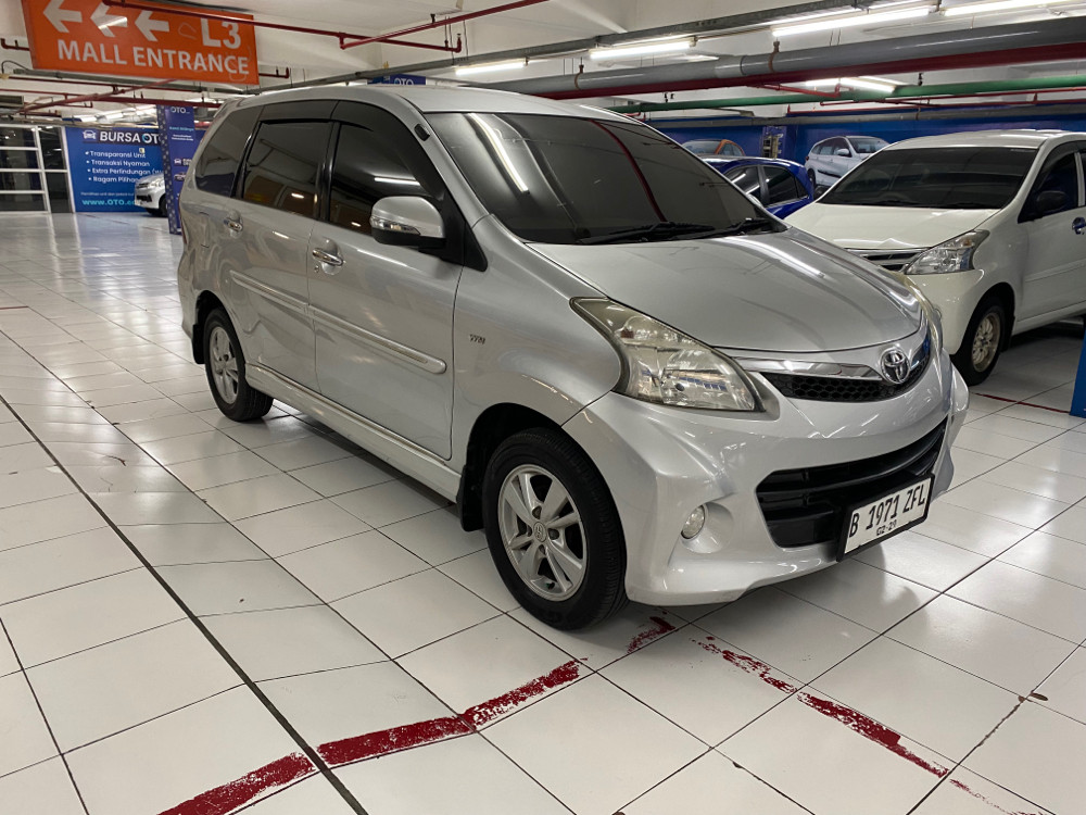 2013 Toyota Avanza Veloz 2013 Toyota Avanza Veloz