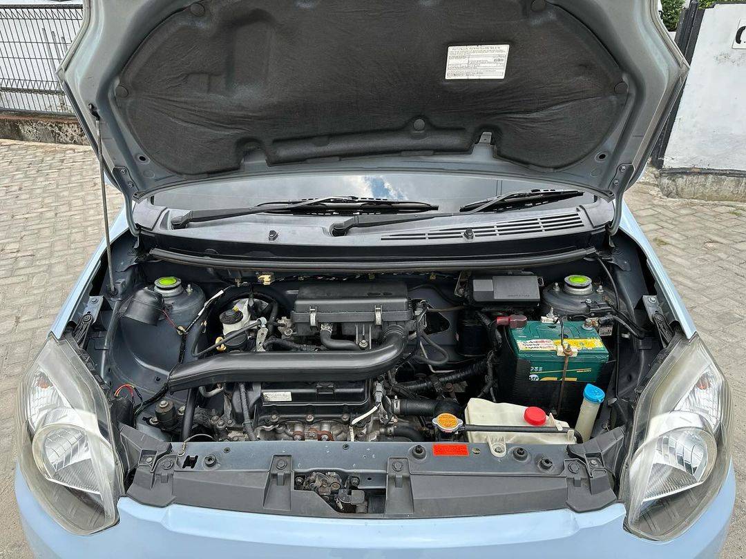 2013 Daihatsu Ayla 2013 Daihatsu Ayla