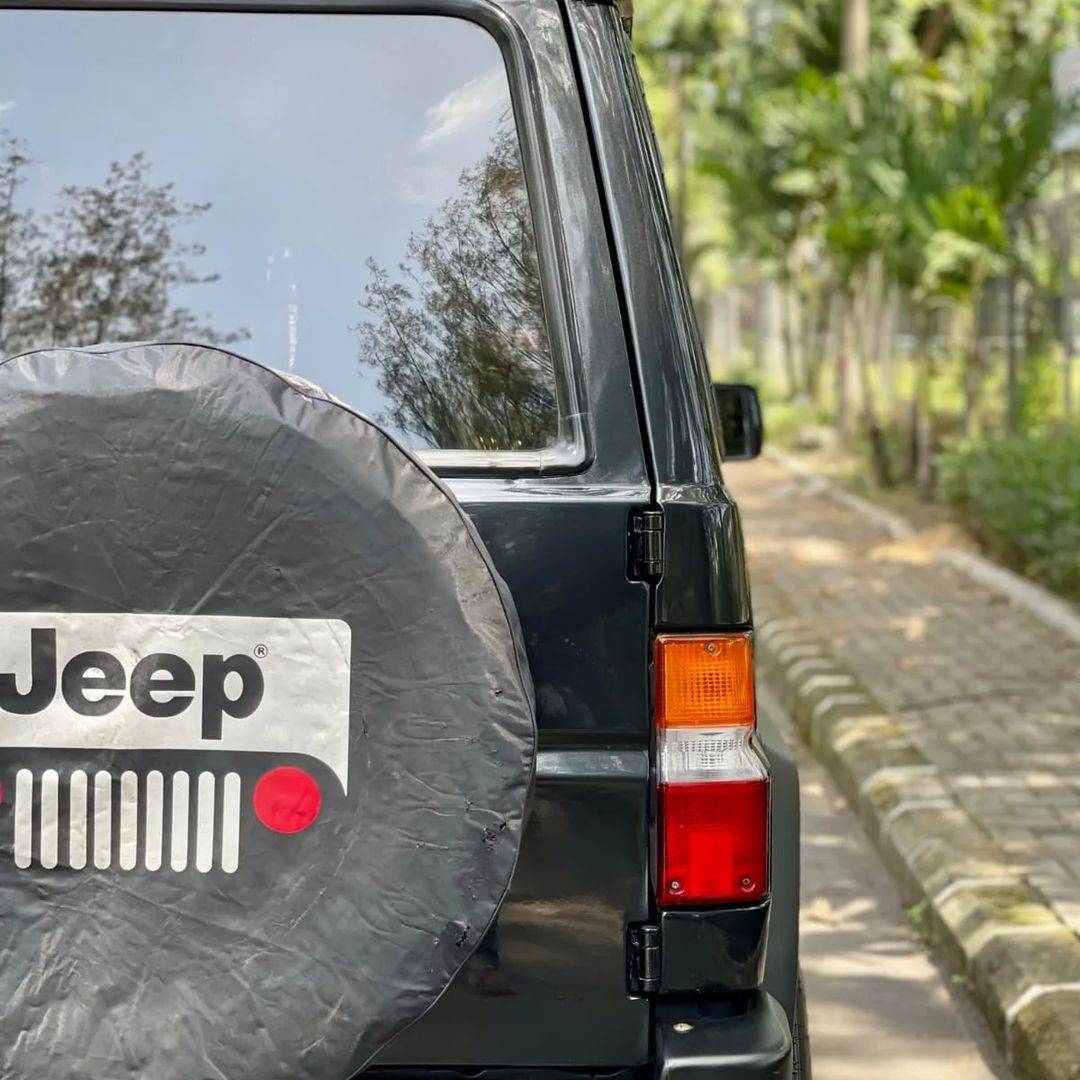 2000 Daihatsu Taft 2000 Daihatsu Taft