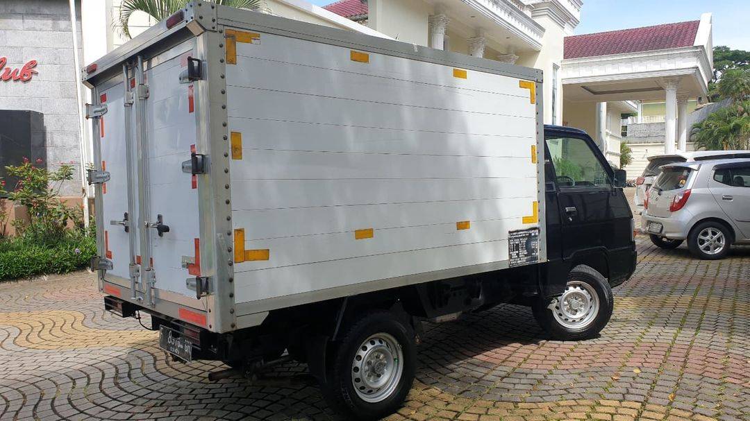 2015 Mitsubishi Colt L300 2015 Mitsubishi Colt L300