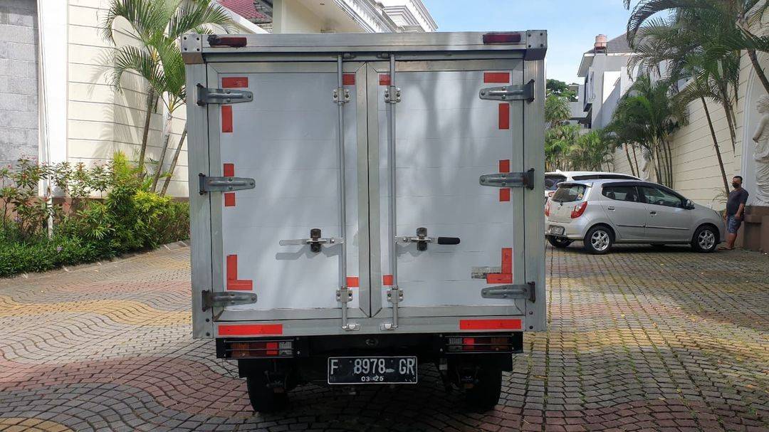 2015 Mitsubishi Colt L300 2015 Mitsubishi Colt L300