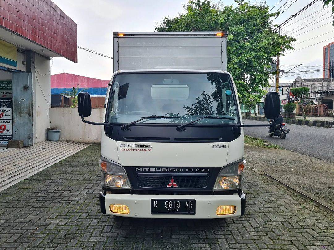 2009 Mitsubishi Colt Bekas 2009 Mitsubishi Colt Bekas