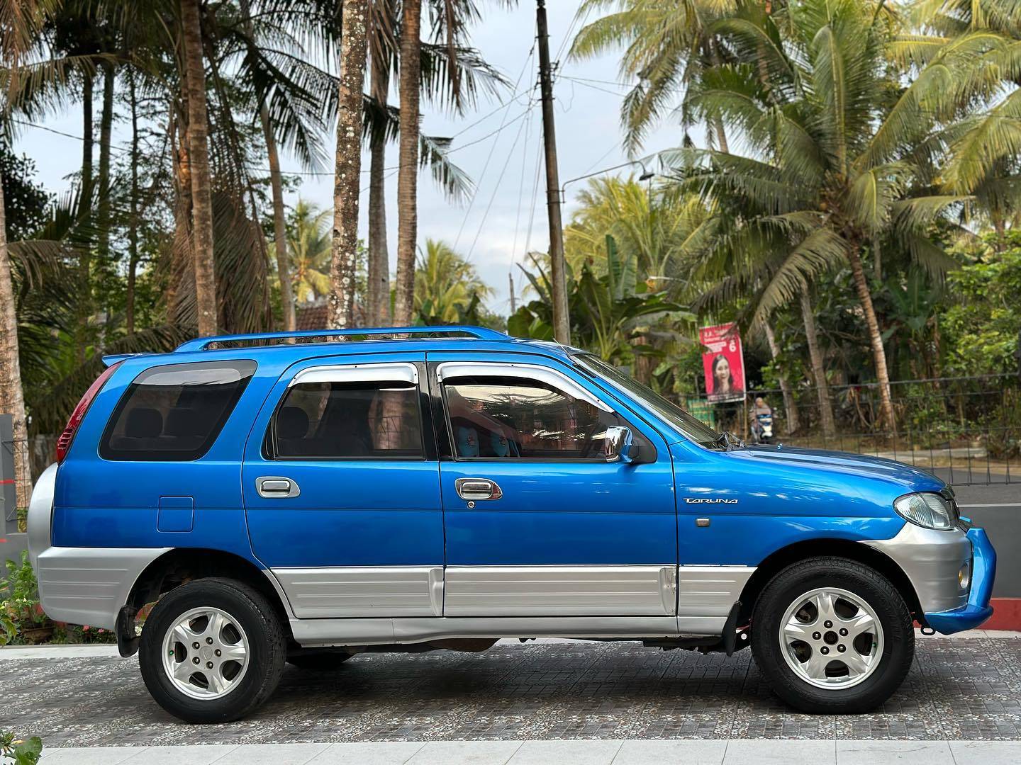 2004 Daihatsu Taruna 2004 Daihatsu Taruna