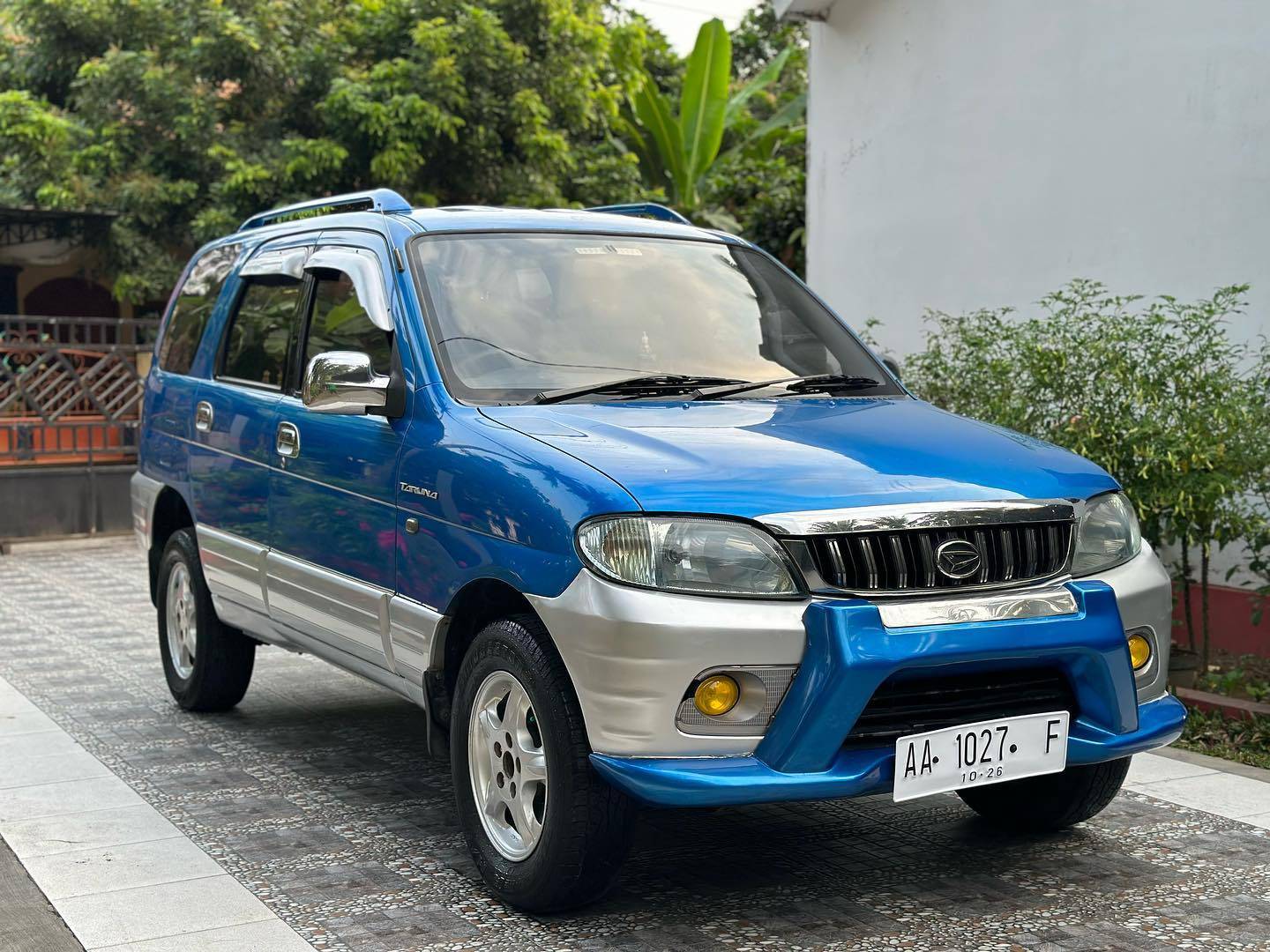 2004 Daihatsu Taruna 2004 Daihatsu Taruna