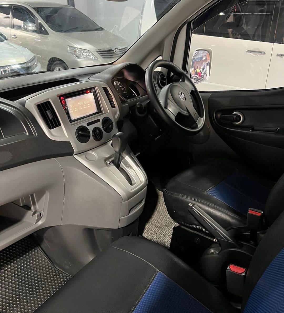 2012 Nissan Evalia 2012 Nissan Evalia