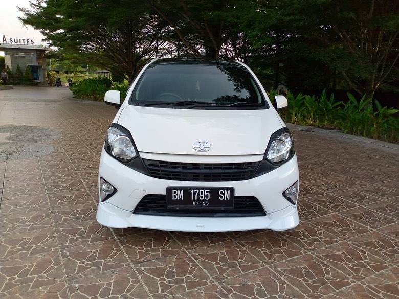 Second Hand 2015 Toyota Agya Second Hand 2015 Toyota Agya
