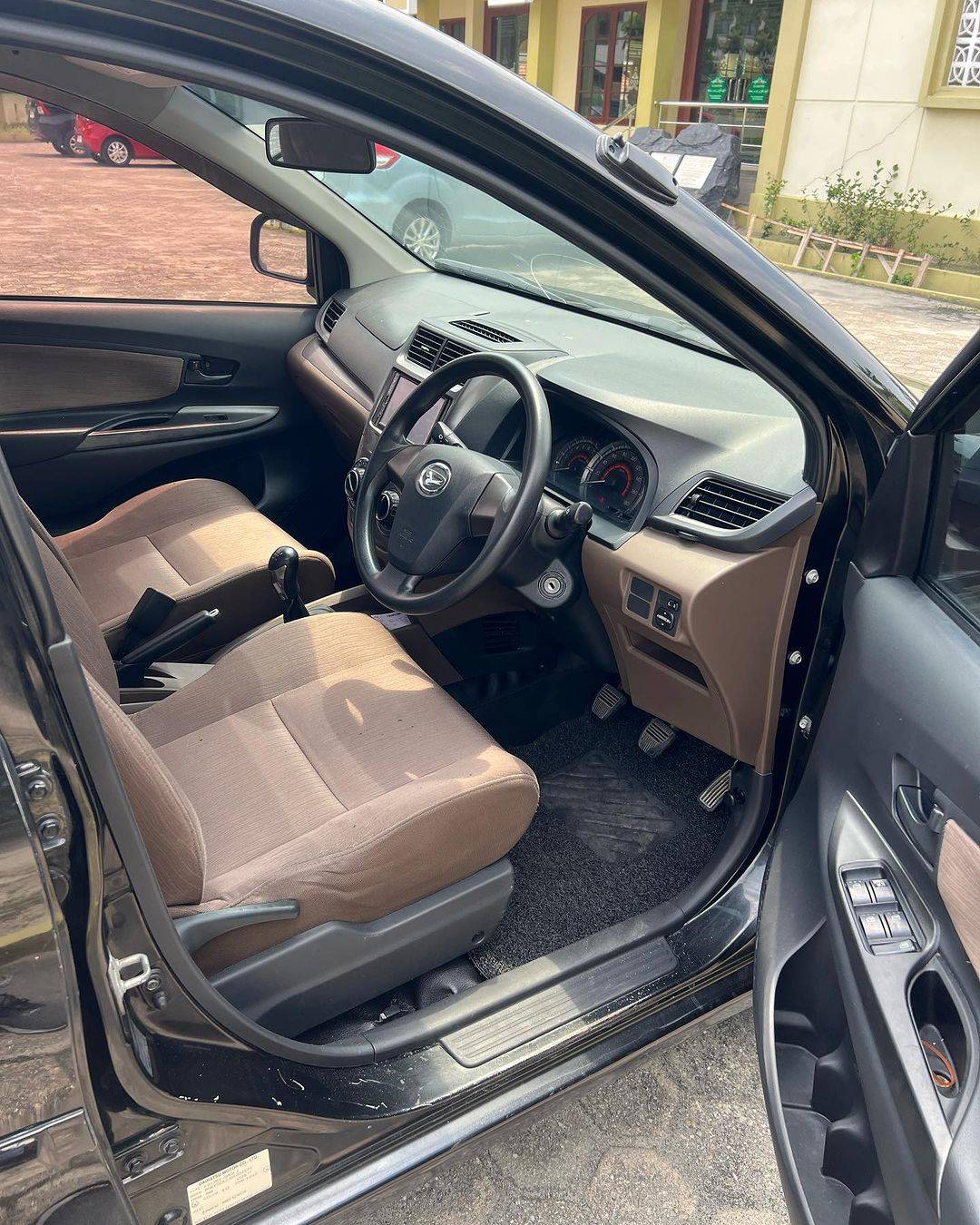 2016 Daihatsu Xenia 2016 Daihatsu Xenia