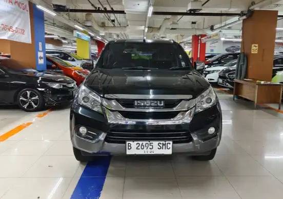 Second Hand 2013 Isuzu MuX Second Hand 2013 Isuzu MuX