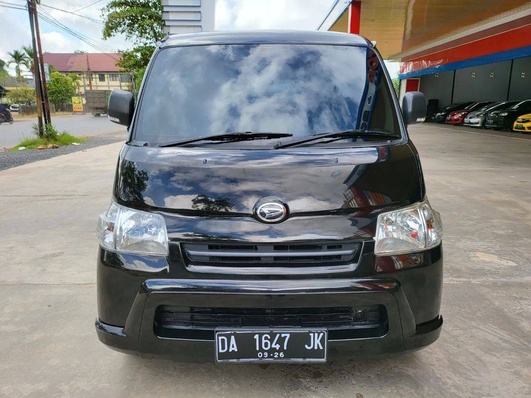 Second Hand 2016 Daihatsu Gran Max MB Second Hand 2016 Daihatsu Gran Max MB