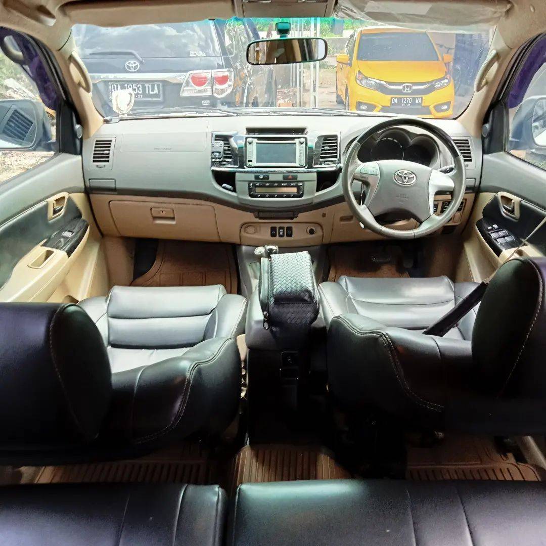 2013 Toyota Fortuner  2013 Toyota Fortuner