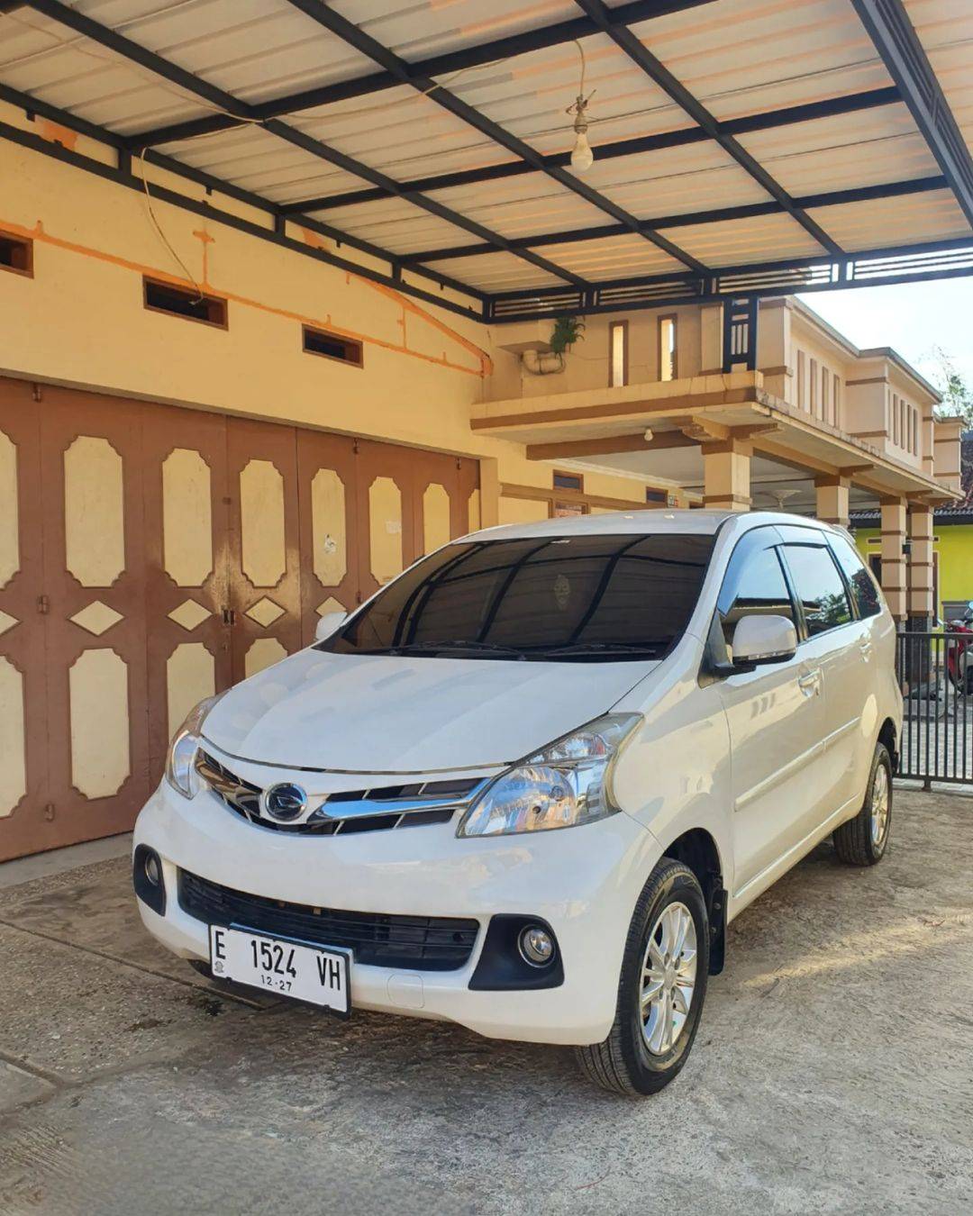 2012 Daihatsu Xenia 2012 Daihatsu Xenia