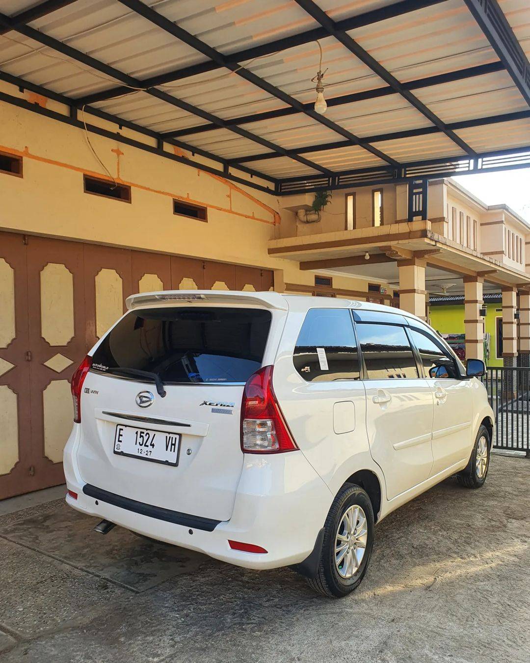 2012 Daihatsu Xenia 2012 Daihatsu Xenia