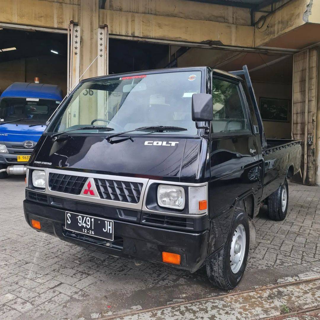 2021 Mitsubishi L300 2021 Mitsubishi L300