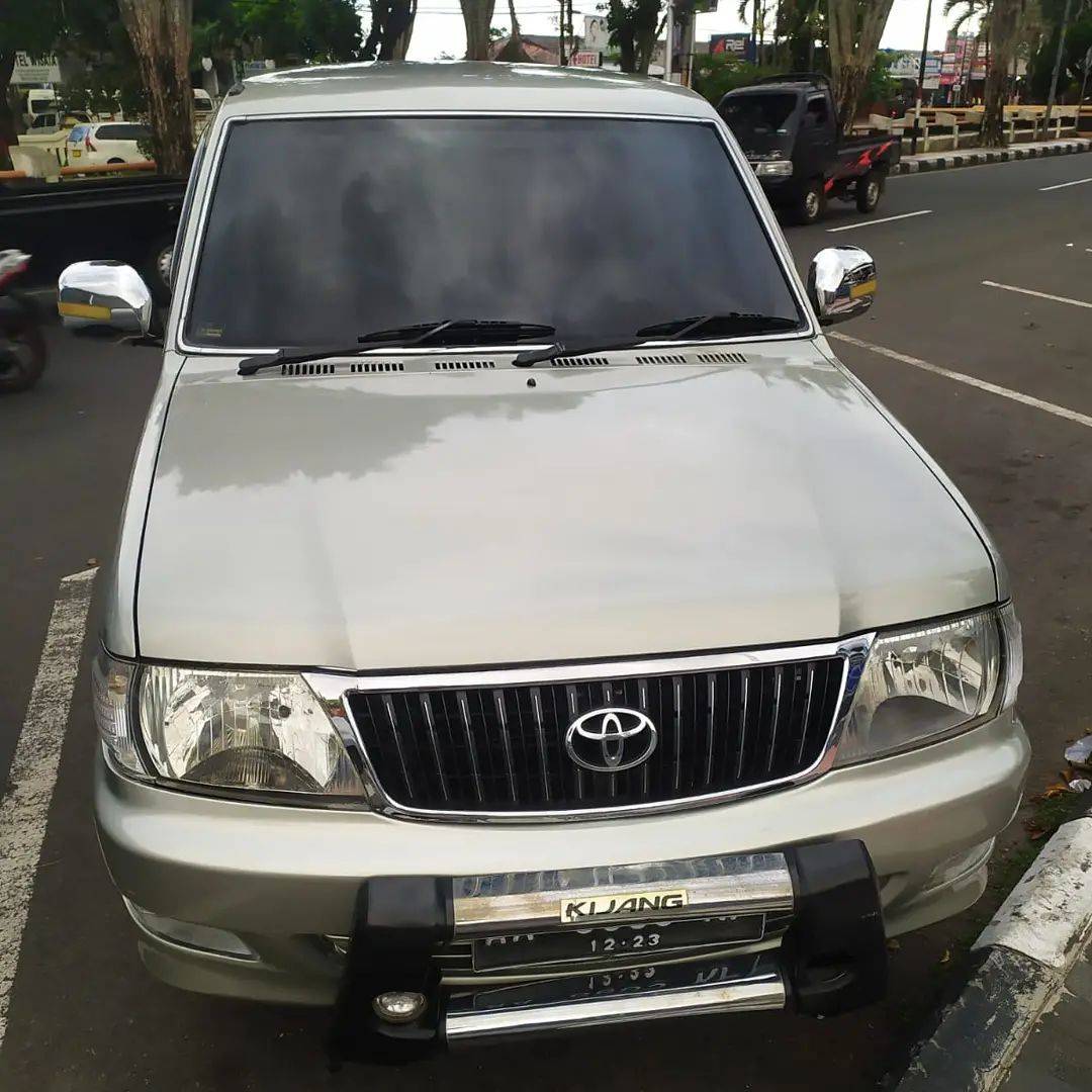 2002 Toyota Kijang  1.8L LGX 2002 Toyota Kijang  1.8L LGX