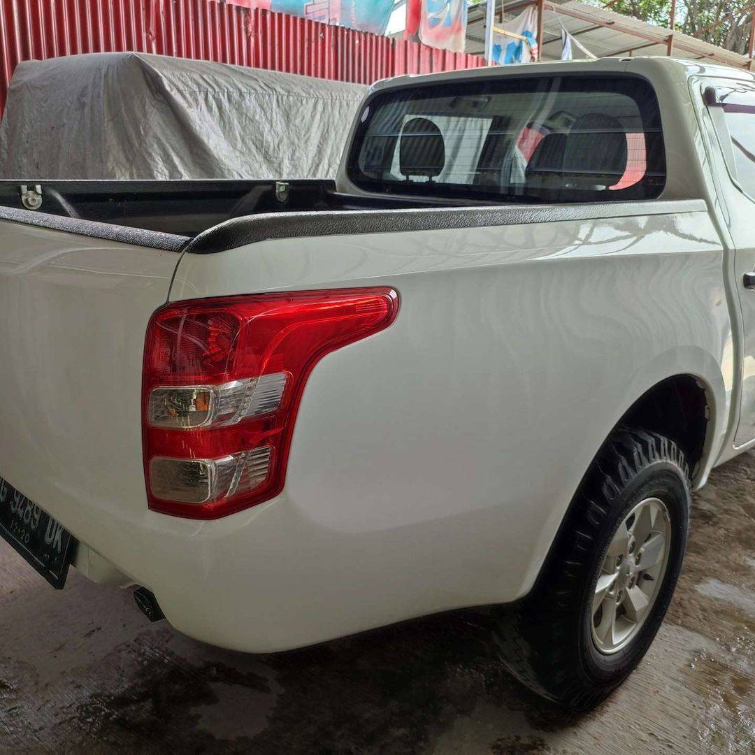 2015 Mitsubishi Strada 2015 Mitsubishi Strada