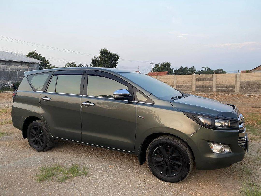 2016 Toyota Kijang Innova 2016 Toyota Kijang Innova