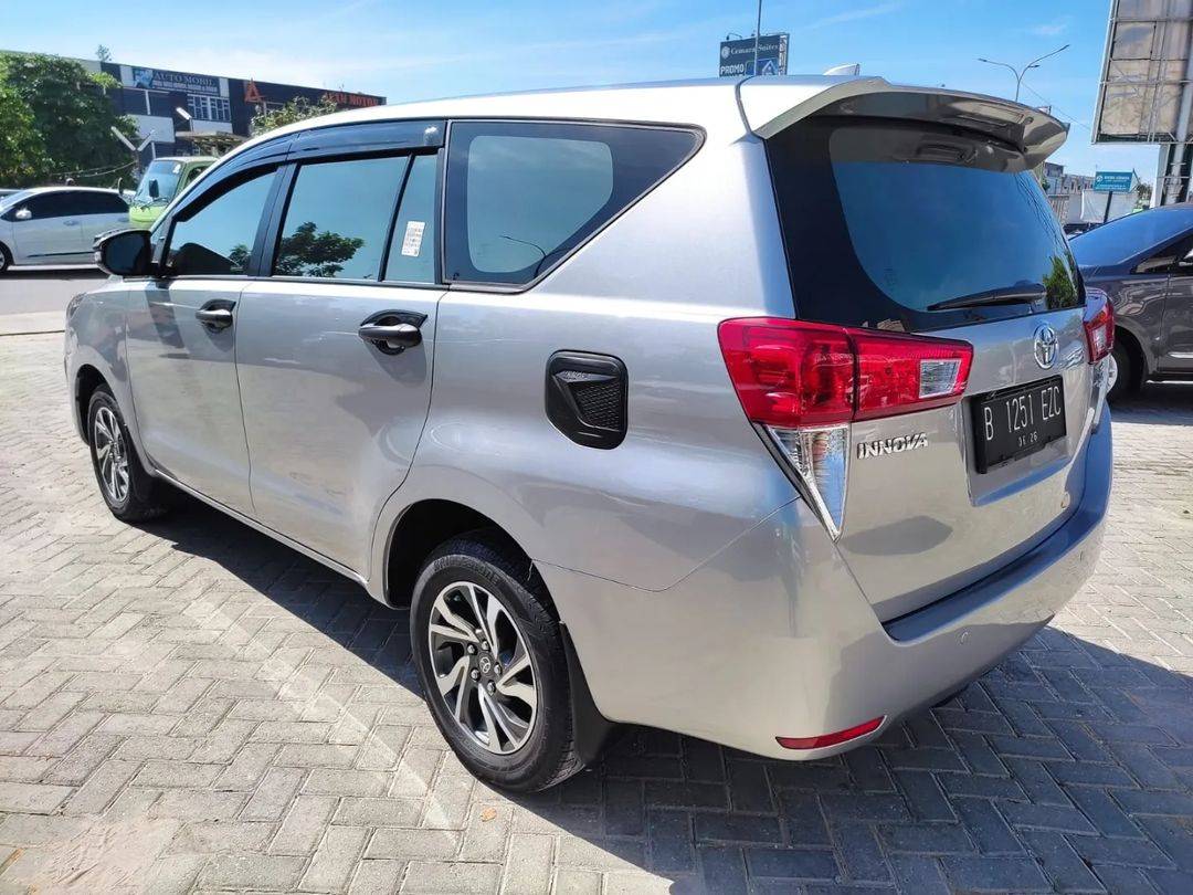 2021 Toyota Kijang Innova 2021 Toyota Kijang Innova