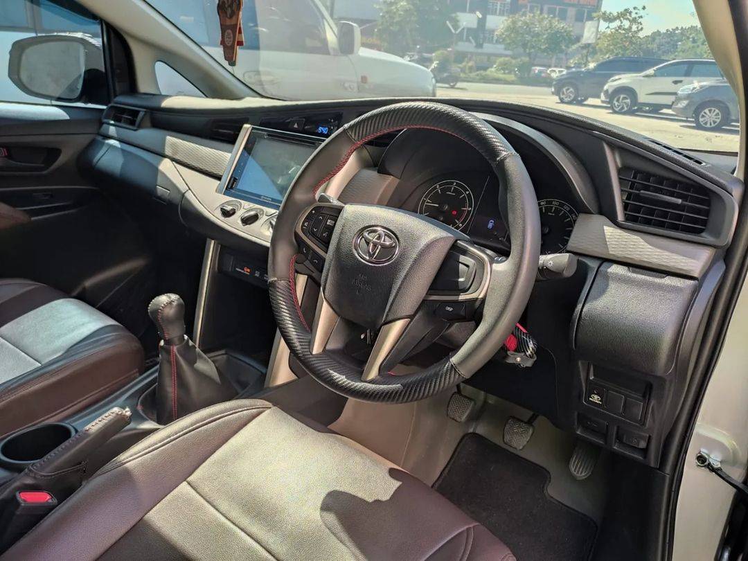 2021 Toyota Kijang Innova 2021 Toyota Kijang Innova