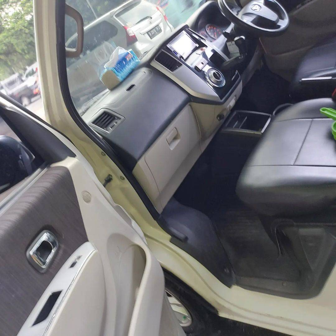 2015 Daihatsu Luxio 2015 Daihatsu Luxio