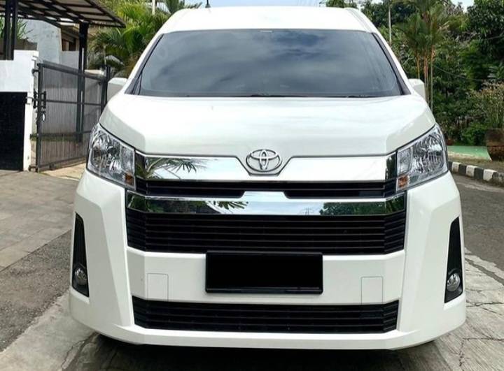 2019 Toyota Hiace Premio Bekas