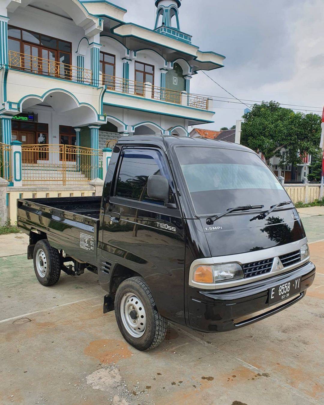 2016 Mitsubishi T120SS 2016 Mitsubishi T120SS