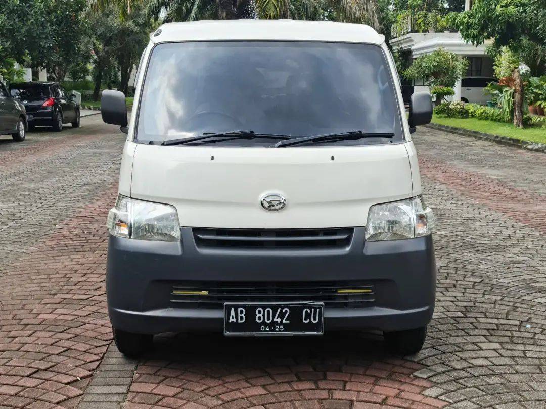 Second Hand 2015 Daihatsu Gran Max Second Hand 2015 Daihatsu Gran Max